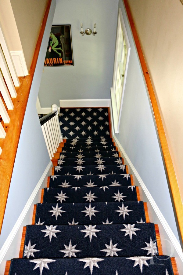 historic-hingham-star-stair2