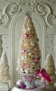 Pamela Copeman » Posh Pinterest Board of the Week: Christmas Decorating ...